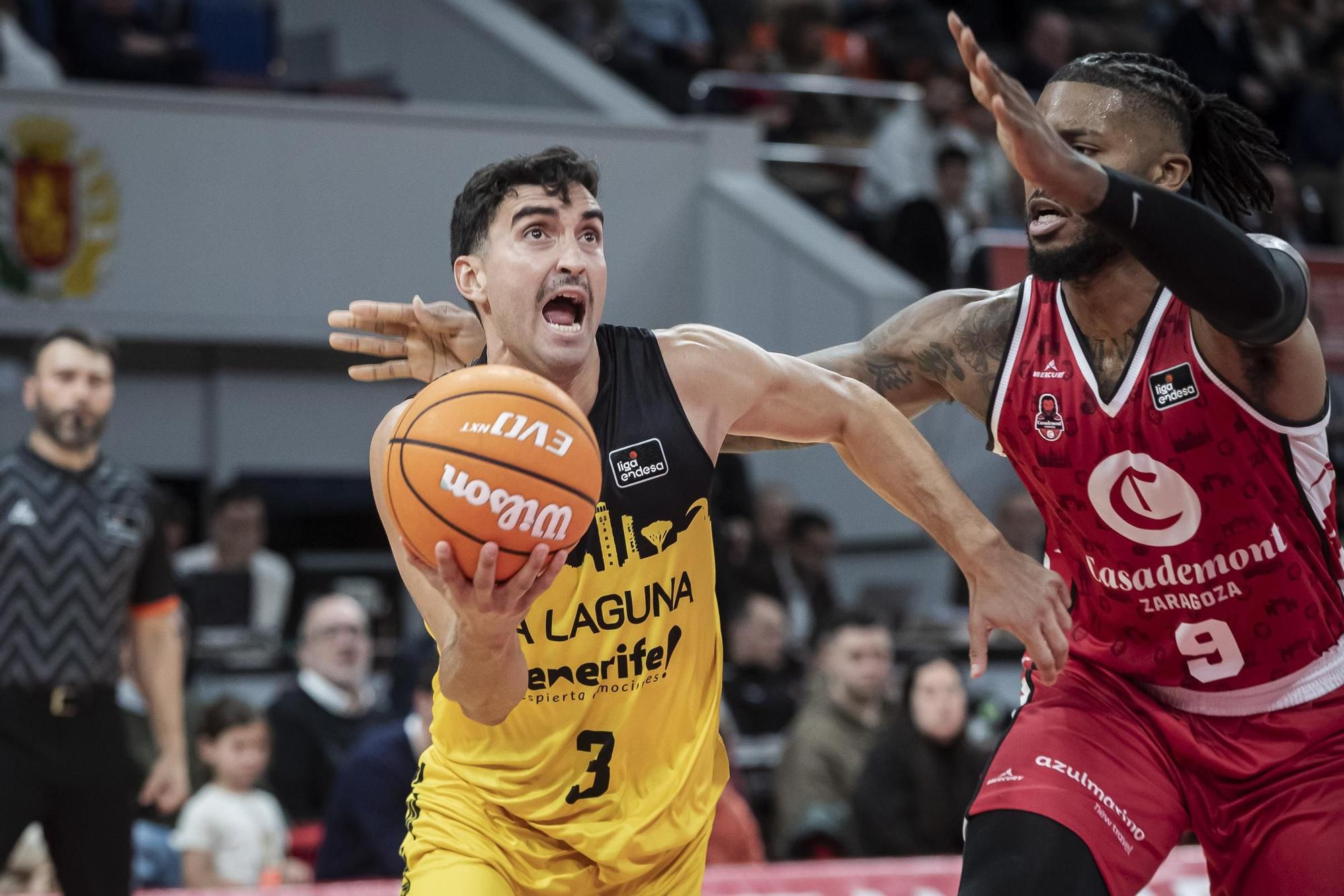 Zaragoza - La Laguna Tenerife