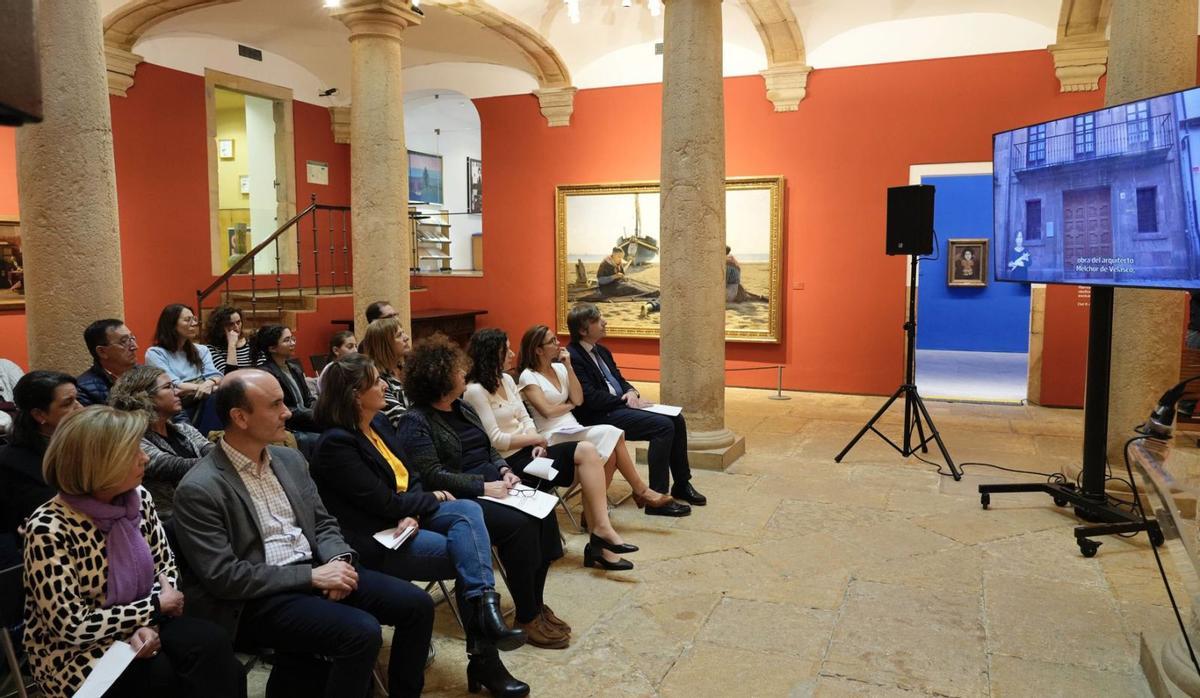 La sala del Jurásico  asturiano, en el MUJA. 