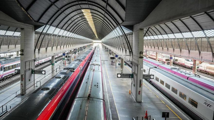 Retrasos "significativos" en los trenes Madrid-València por una avería en la señalización