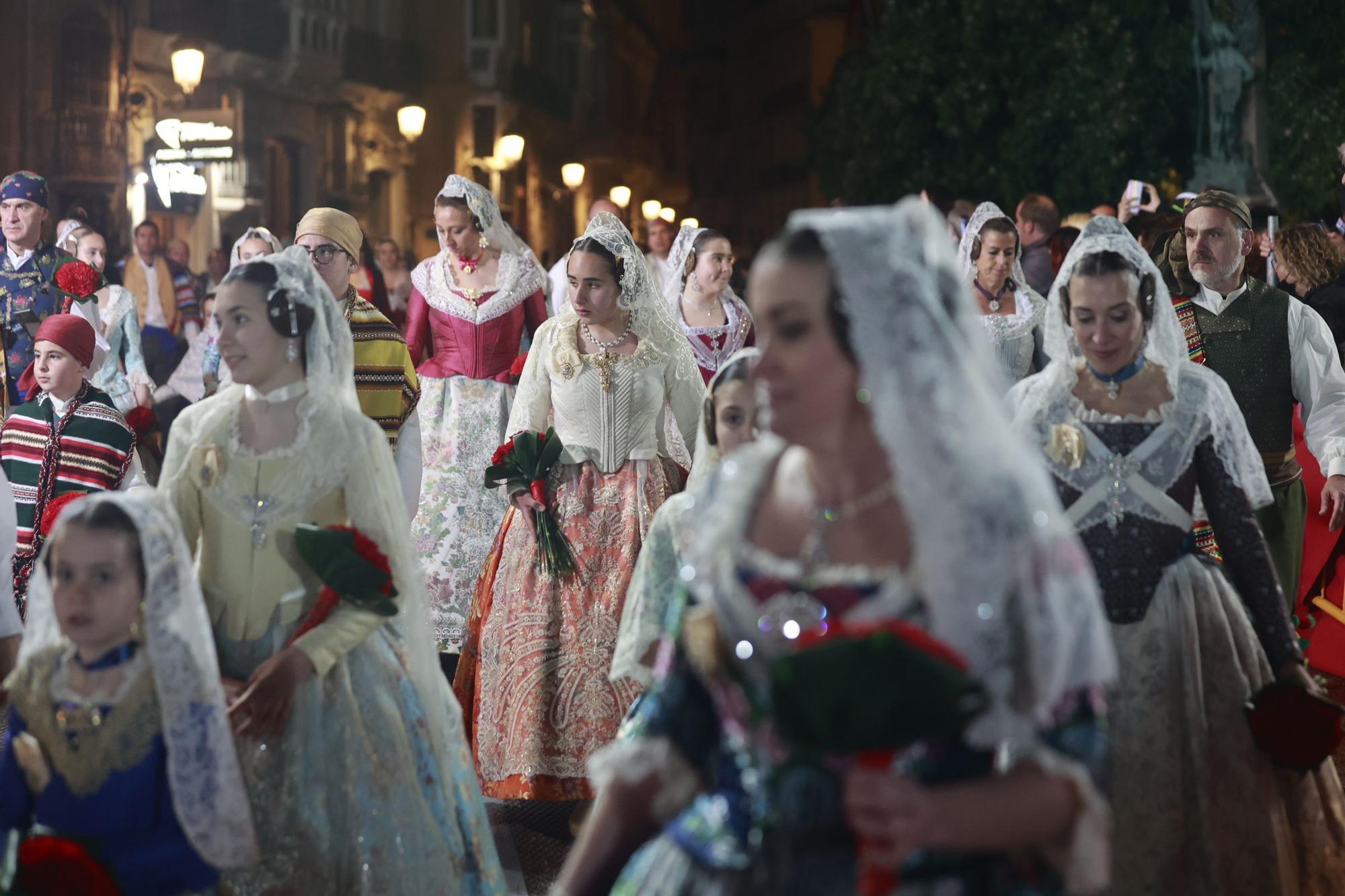 Búscate en la Ofrenda por la calle Quart (entre 22.00 y 23.00 horas)