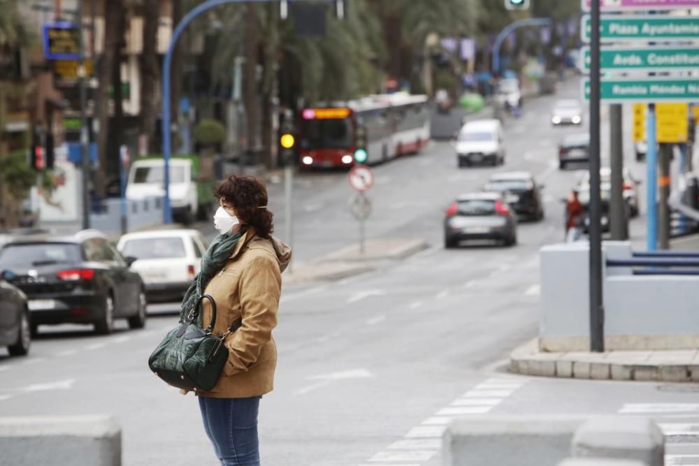 Así está Alicante el primer lunes de confinamiento