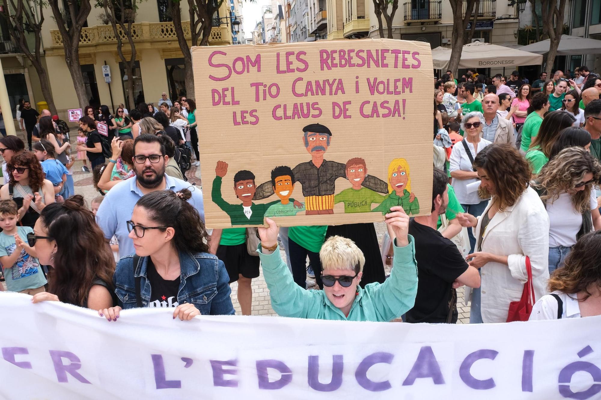 La huelga de educación en Elche