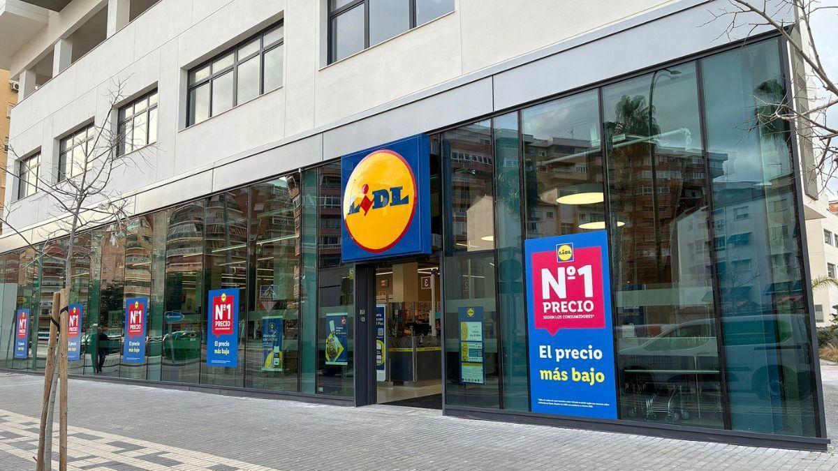 Mañana se esperan colas kilométricas en Lidl para comprar la potente máquina de coser de mano más barata del mercado compacta, ligera, portátil e ideal para reparaciones rápidas en casa (1)