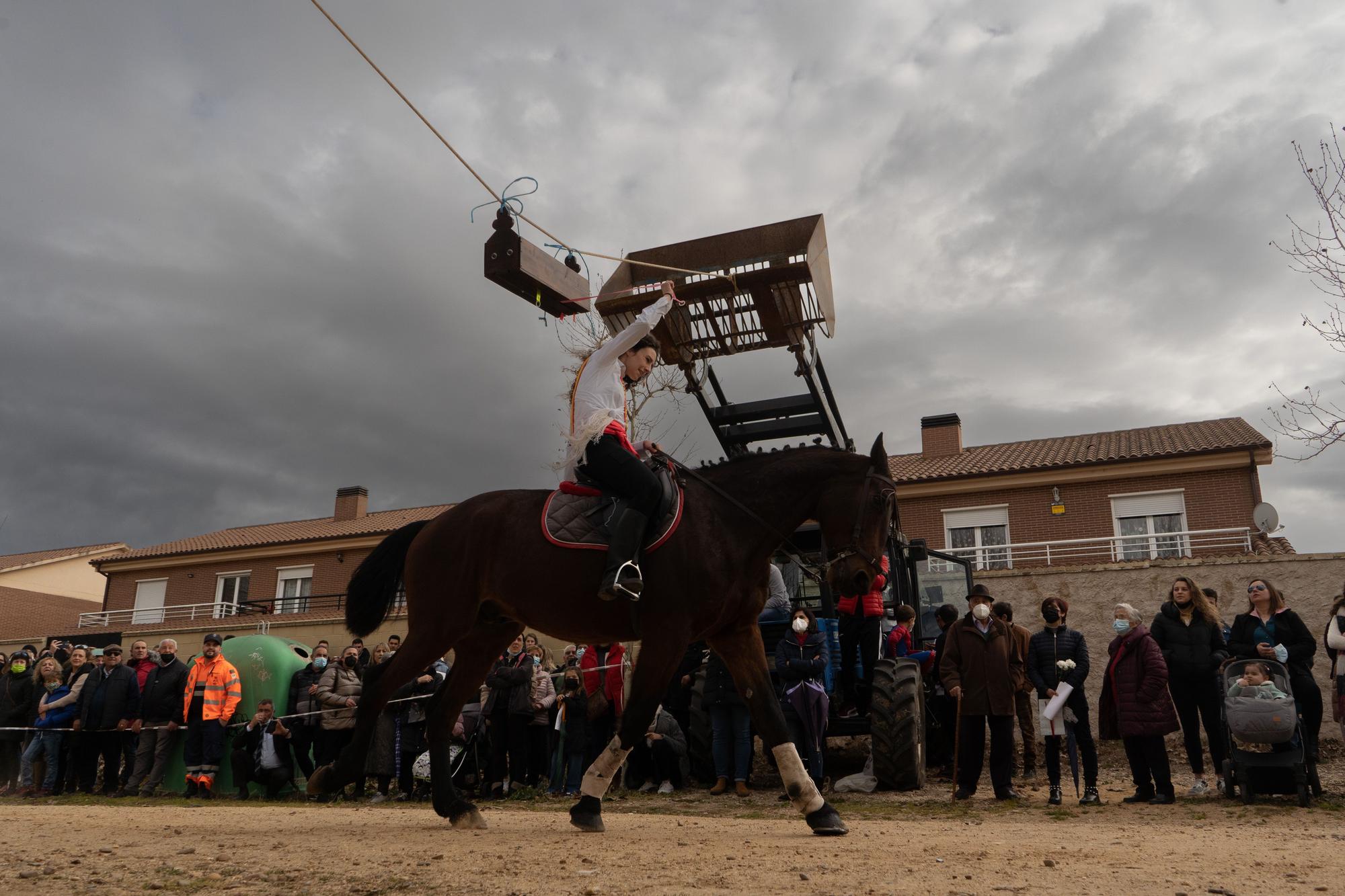 Primera carrera de cintas en Villaralbo