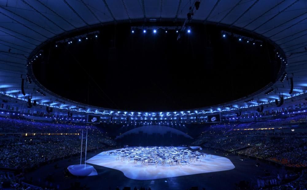 La ceremonia de inauguración de las Olimpiadas recreó el Brasil indígena, las diferentes culturas y las grandes urbes.