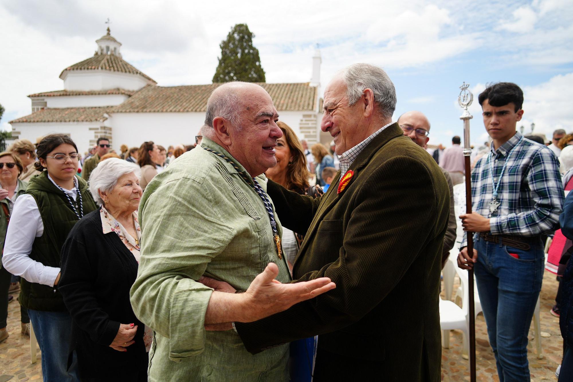 Multitudinario recibimiento a la Virgen de Luna en Villanueva