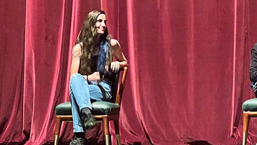 Rocío Sempere, Yadira Rodríguez y Dana Raz, en el coloquio que siguió a su actuación en el teatro de la Laboral.