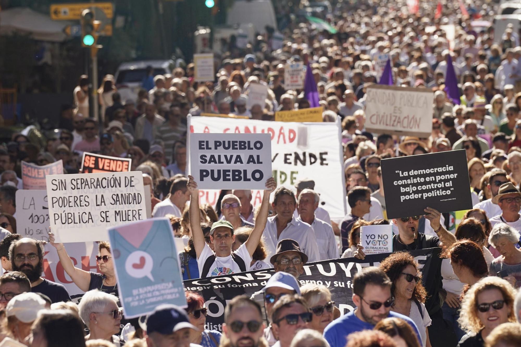 Marea Blanca se manifiesta por la sanidad pública en Málaga