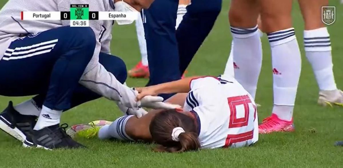 Bruna Vilamala es lesiona de gravetat i gairebé diu adeu a la temporada Bruna Vilamala es lesiona de gravetat i gairebé diu adeu a la temporada