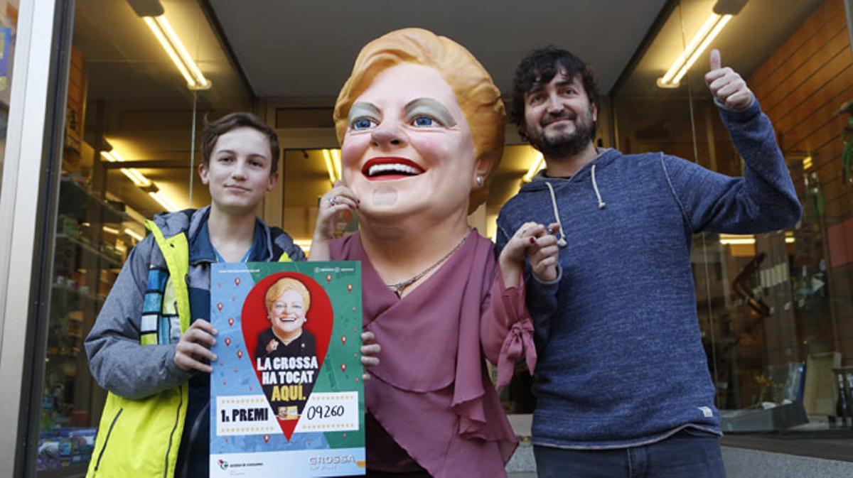 L’estanc del mercat de Blanes celebra el primer premi de la Grossa.