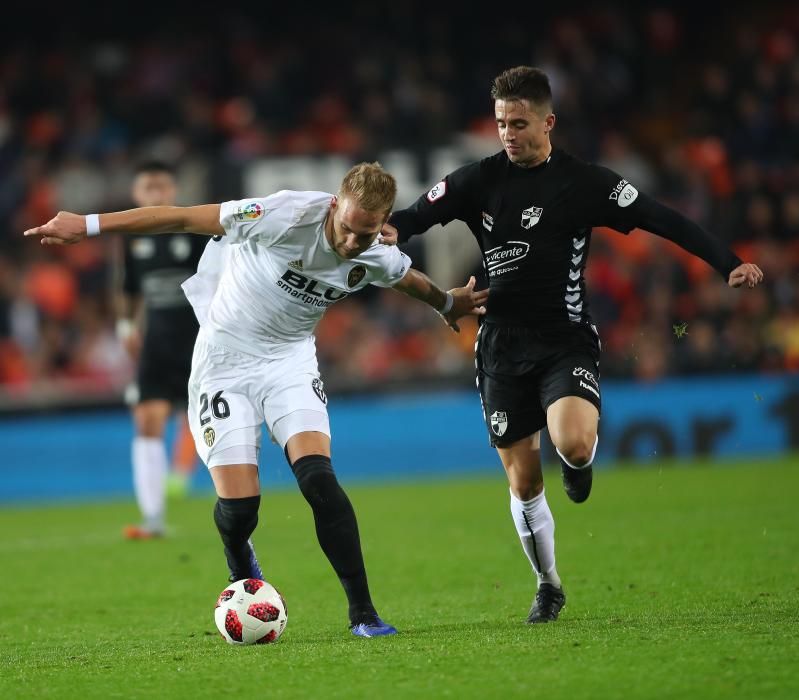 Valencia CF - SD Ebro, en imágenes