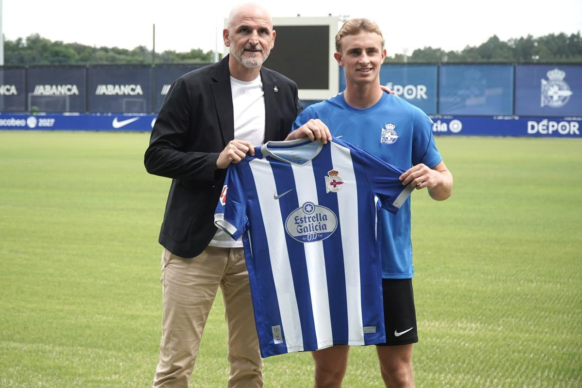 Presentación de Teun Gijselhart como nuevo jugador del Deportivo
