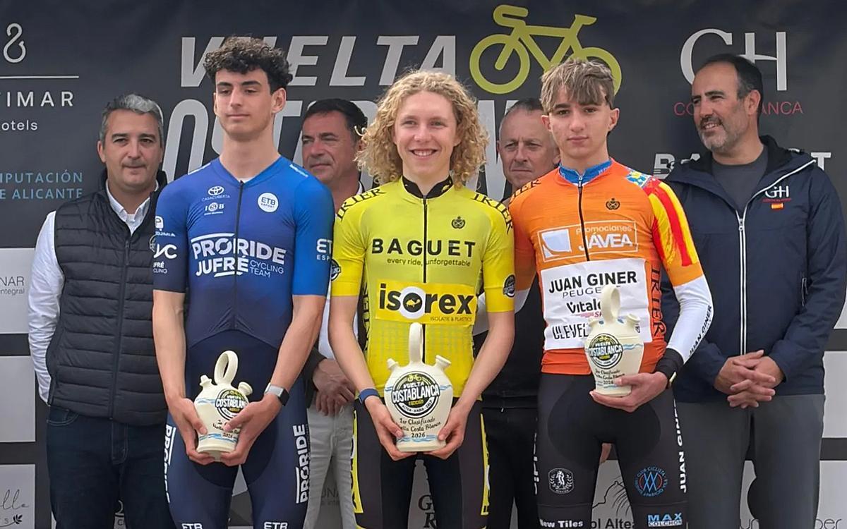 Pódium de la clasificación general de la II Vuelta Ciclista Costa Blanca, categoría Cadetes