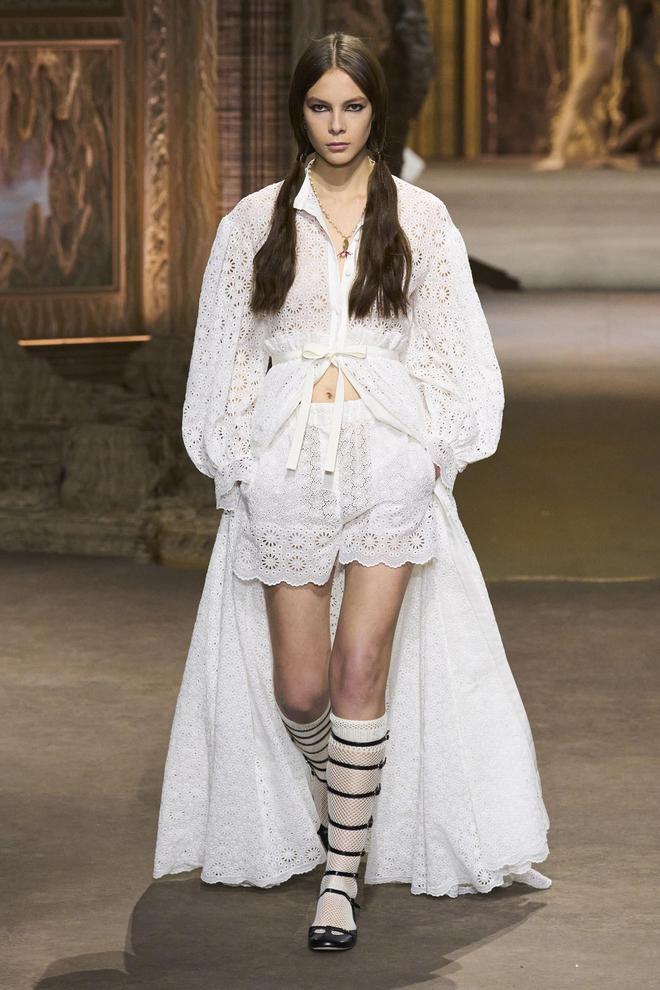 Look del desfile de Dior primavera verano 2023