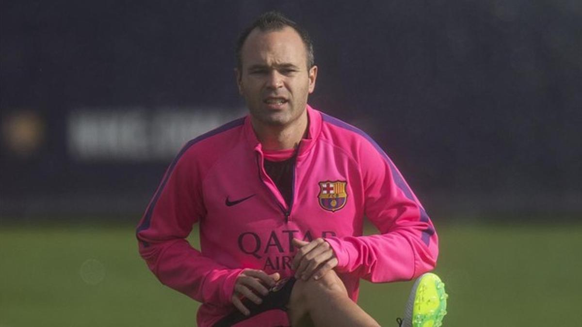 Iniesta, en un entrenamiento.