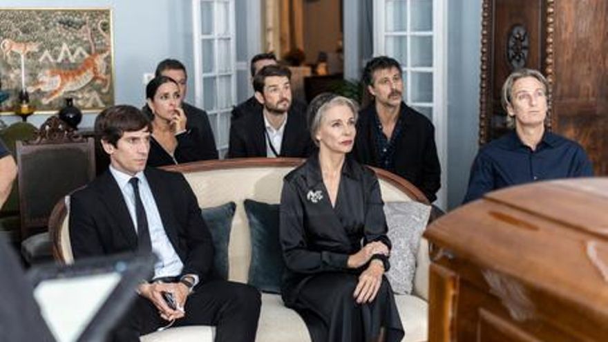 Un funeral de locos