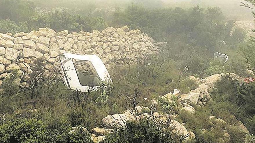 Mueren los dos ocupantes de una avioneta que salió del Aeroclub