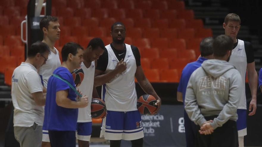 Acuerdo entre Unicaja y Valencia Basket para el fichaje de Will Thomas