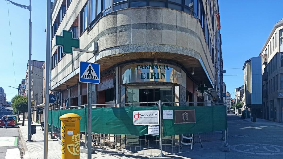 La reapertura de la Farmacia Eirín está prevista para el 14 de septiembre.