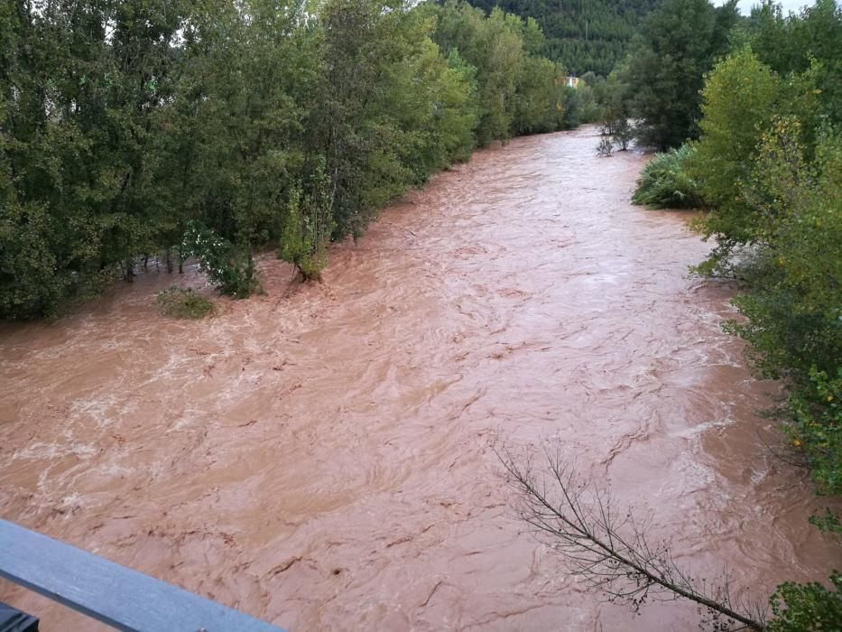 Riu Llobregat des del pont d'entrada a Sant Vicenç