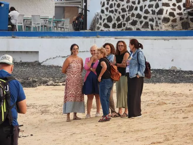 Los vecinos de Corralejo convierten sus recuerdos en teatro con 'Memoria y Sal'