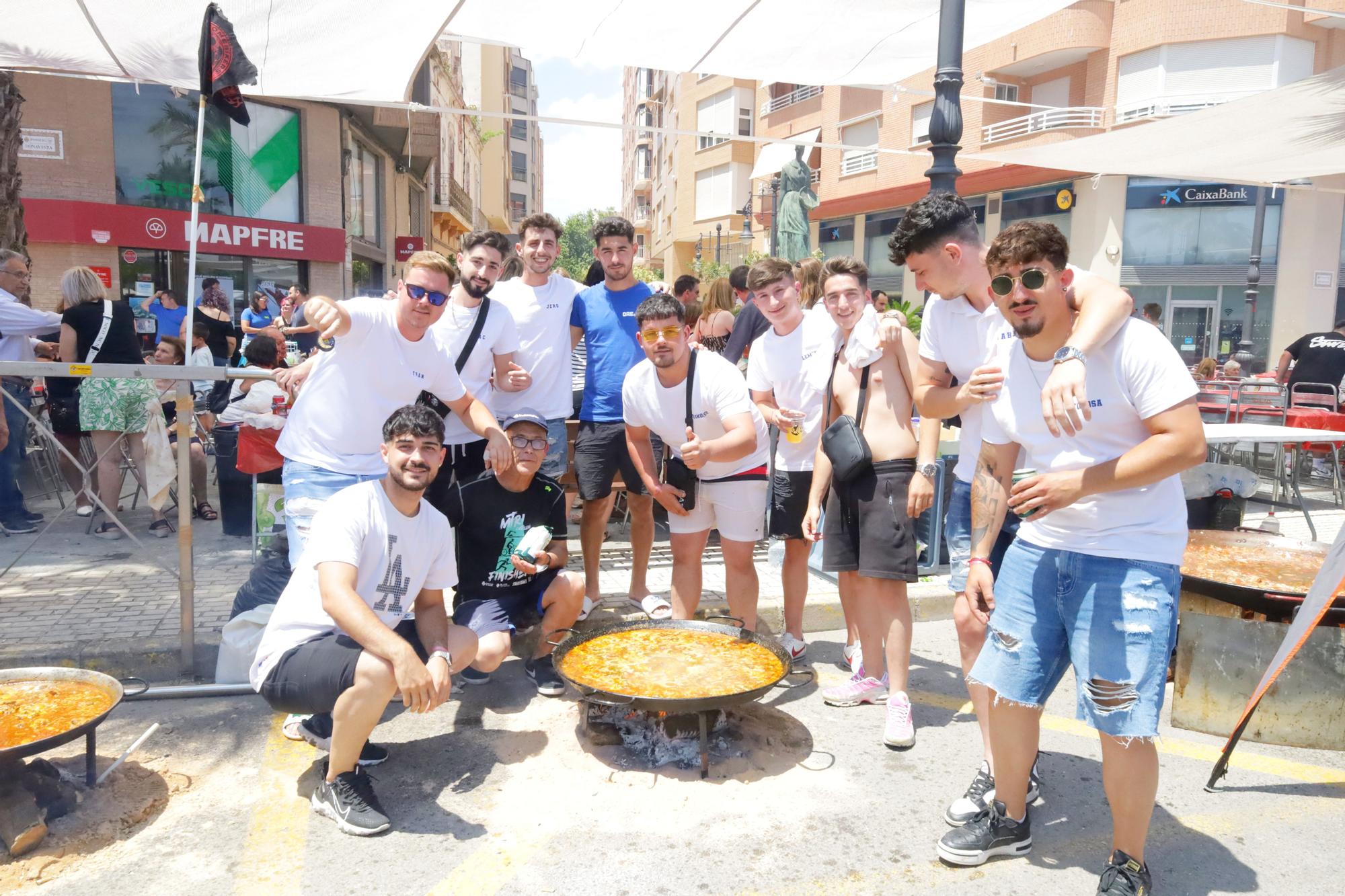 El Grau disfruta de un multitudinario Día de las Paellas