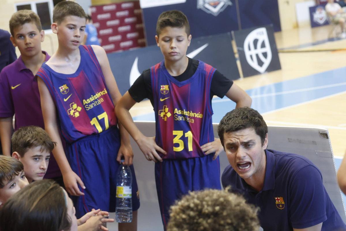 La final del Campeonato de España mini de baloncesto que se disputa en Córdoba, en imágenes