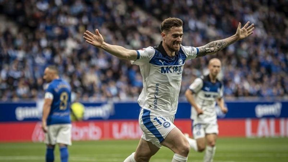 El Alavés se salva y el Levante gana su final al Mallorca