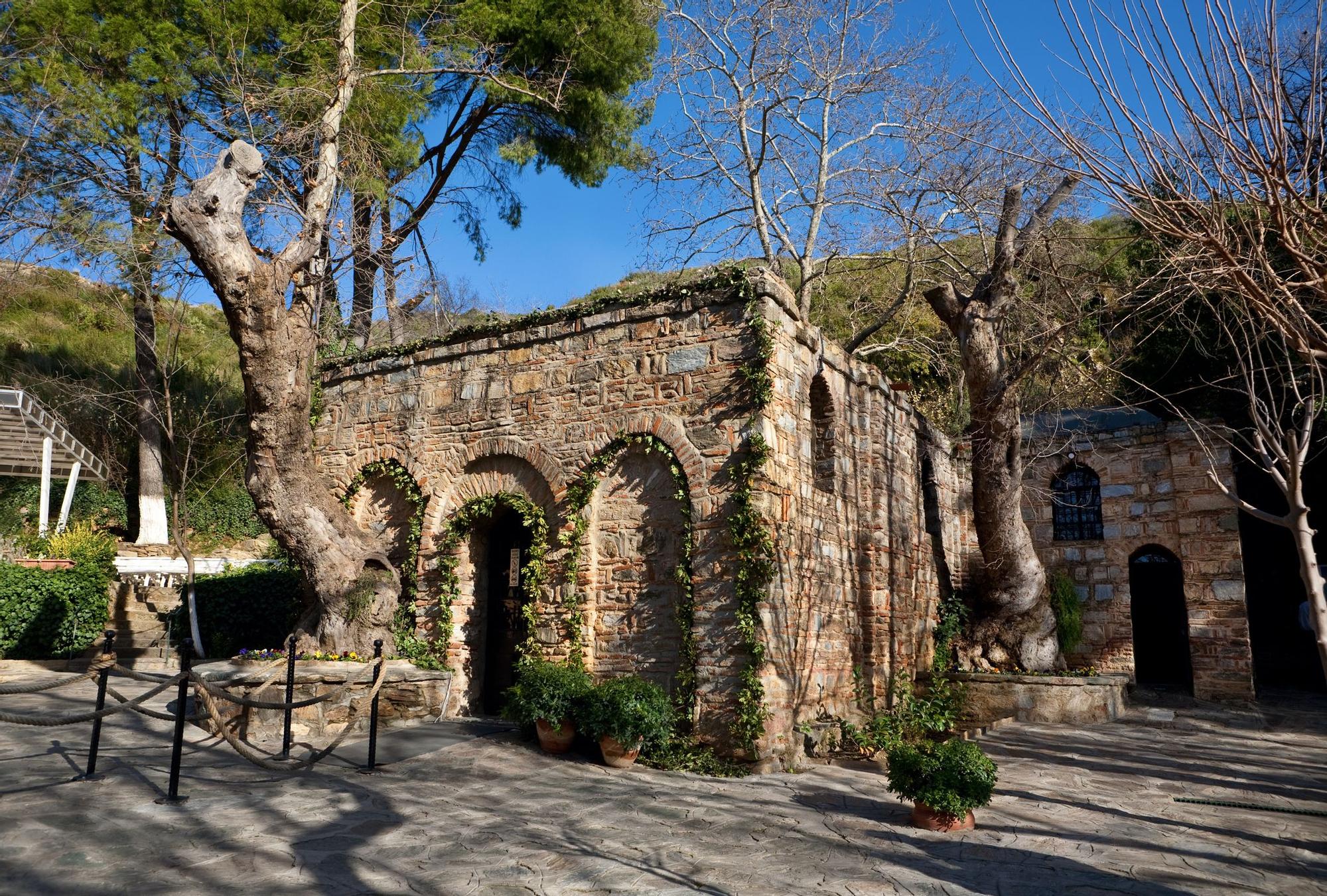 El exterior de la supuesta Casa de la Virgen María en la antigua Éfeso