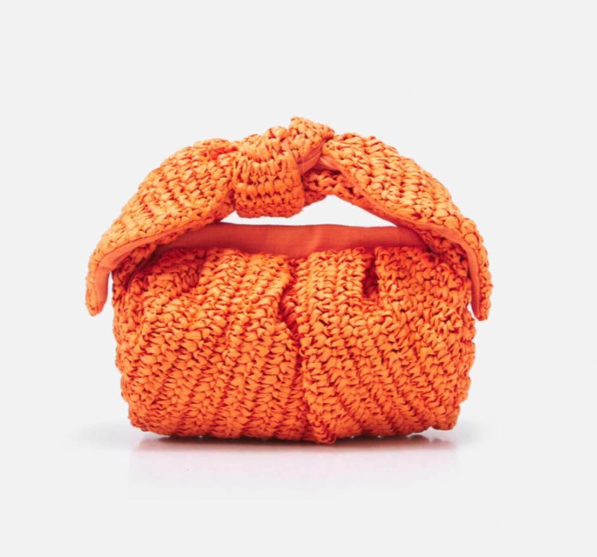 Bolso naranja de Rejina Pyo