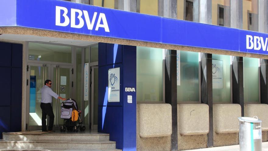 Oficina de BBVA en Santa Cruz de Tenerife.