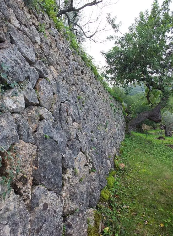 Custodia de la ‘pedra en sec’