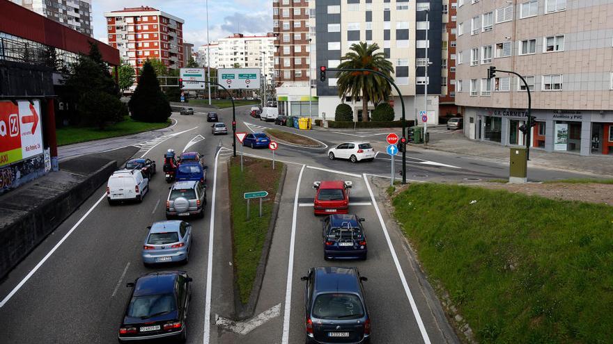 Intersección entre la avenida de Madrid con Emilio Martínez y Arquitecto Palacios. // R. Grobas