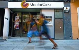 La obra social de CatalunyaCaixa caerá y la de Unnim queda en vilo