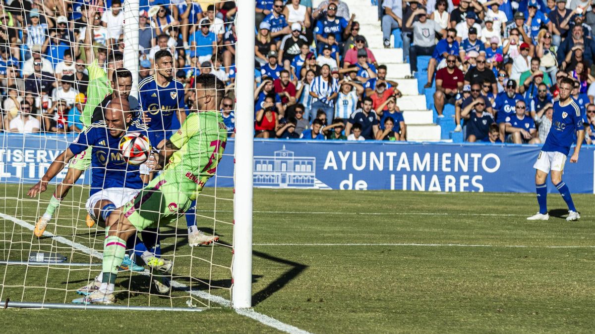 El Deportivo Linares - Málaga CF, en imágenes