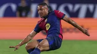Flick sentencia a Vitor Roque en el Barça: casi ni jugó en el Clásico