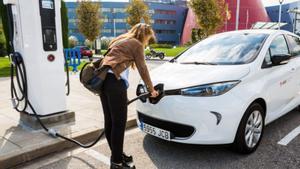 Les ZBE desvien més usuaris al transport públic en les rendes baixes