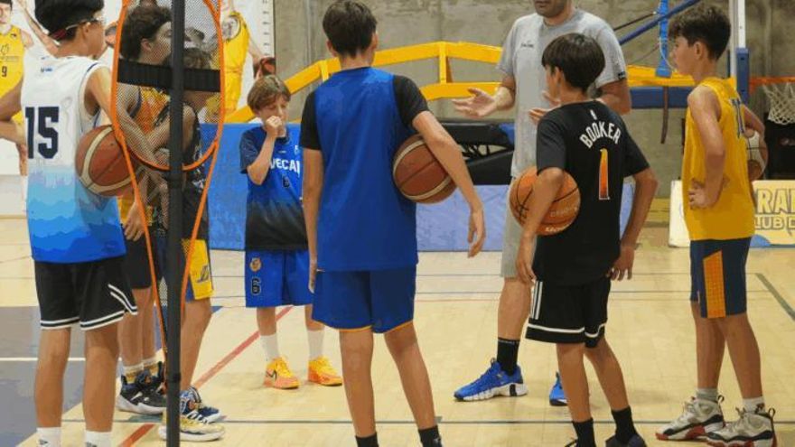 El verano del CB Gran Canaria no para con sus eventos de formación