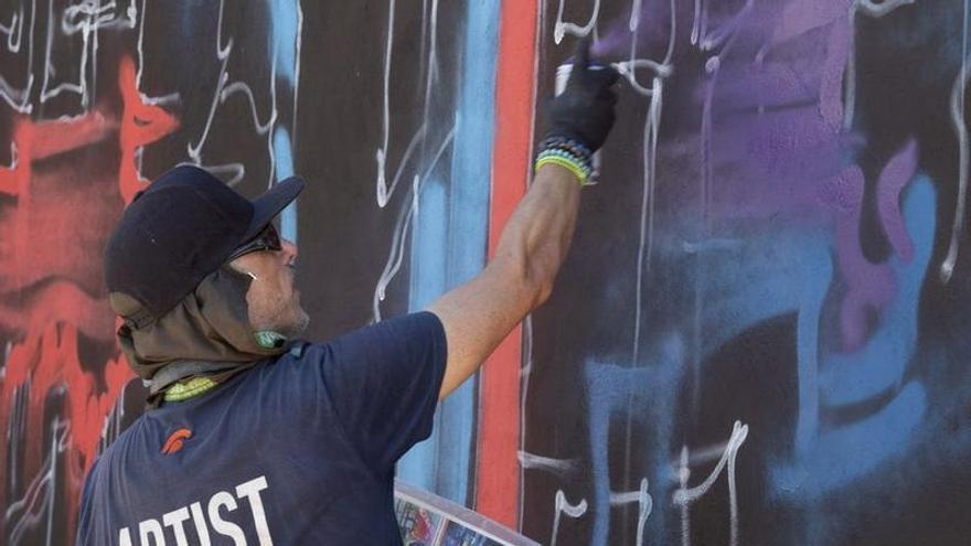 Las mejores imágenes de algunas de las obras de arte que pueden verse en Los Alcázares durante el festival