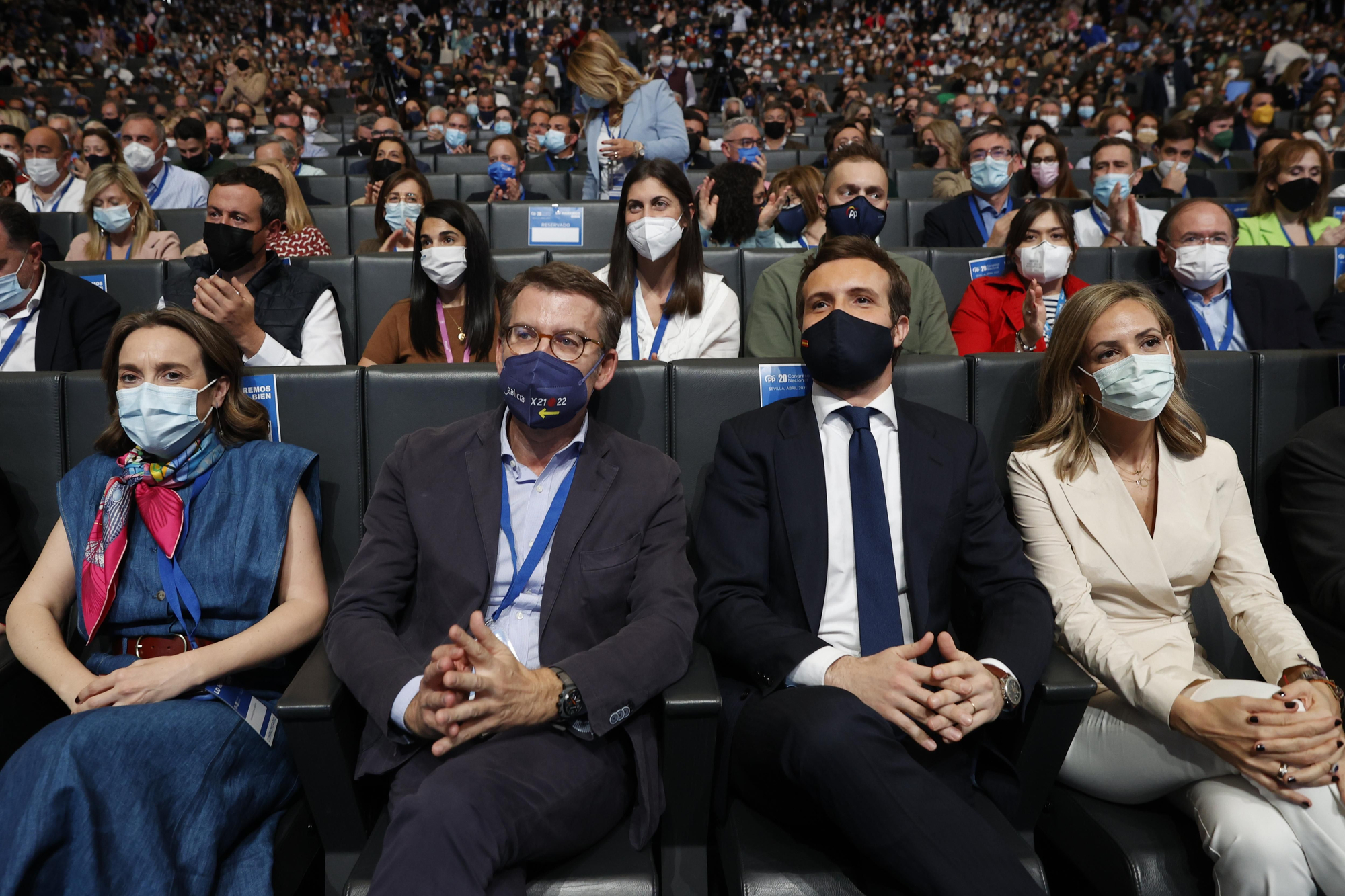 Casado deja su escaño tras reivindicar que deja al PP a las puertas de Moncloa