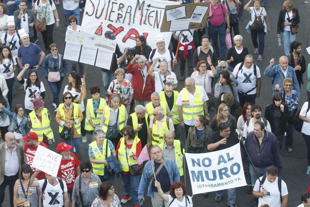 Manifestación contra el muro de Murcia en Madrid