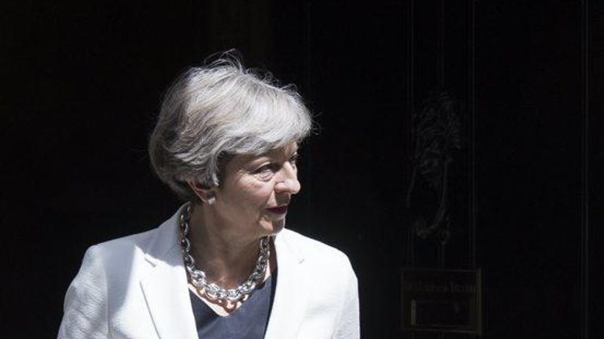 Theresa May, primera ministra britànica, proposa dos anys de lliure circulació al Regne Unit