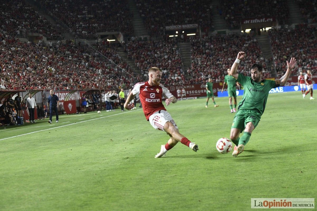 Así fue el encuentro del play off del Real Murcia y el Nástic en la lucha por el ascenso