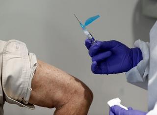 Australia acuerda otras 50 millones de dosis de dos vacunas contra covid-19