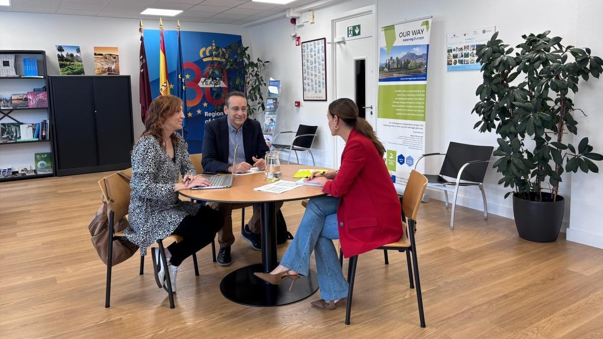 La Oficina de la Región de Murcia en Bruselas ha impulsado más de medio centenar de actuaciones de asesoramiento para empresas y entidades regionales en el primer semestre de este año.