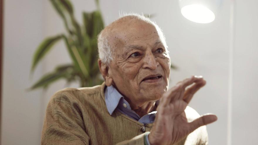 VÍDEO | El ecologista y pacifista Satish Kumar en Mallorca: &quot;Es fácil estar enfadado, estar triste, pero es muy duro y difícil amar&quot;