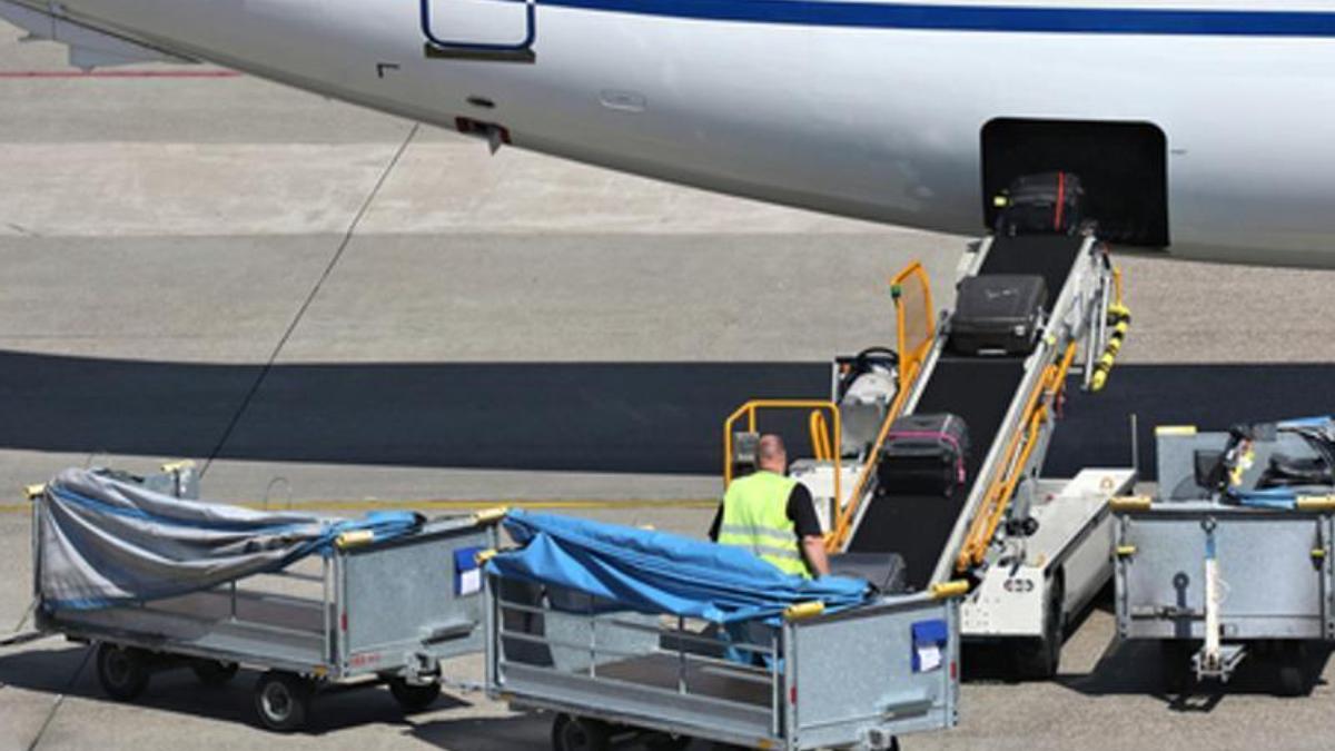 Se necesita personal para trabajar en los aeropuertos de Gran Canaria y Lanzarote: Envía aquí tu currículum