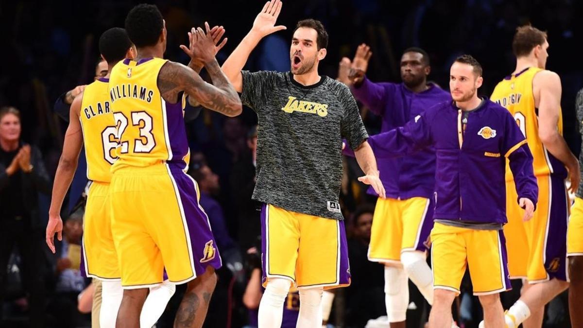 Calderón, con la camiseta de los Lakers.