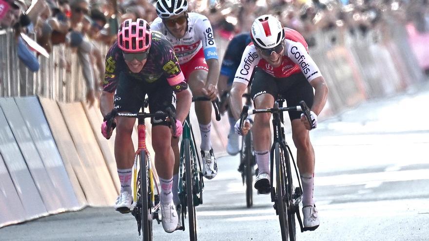 Pelayo gana a Alaphilippe y vence en la sexta etapa del Giro