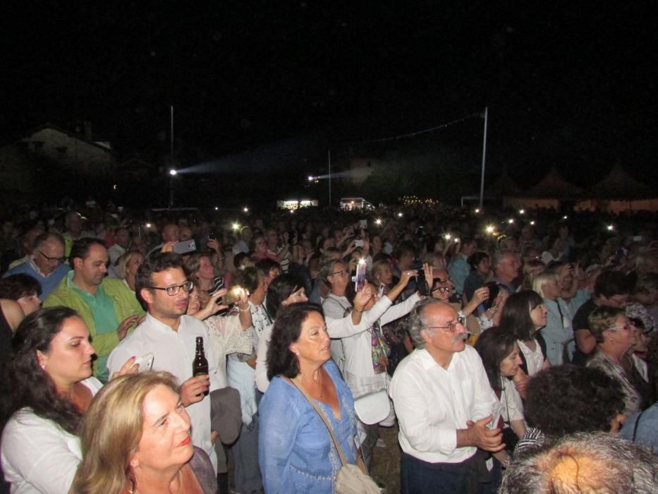 Concierto del Dúo Dinámico en las fiestas de La Guía de Llanes